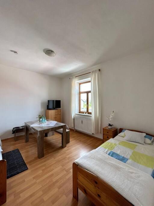 Appartment Im Herzen Bayerns 브룩뮐 외부 사진